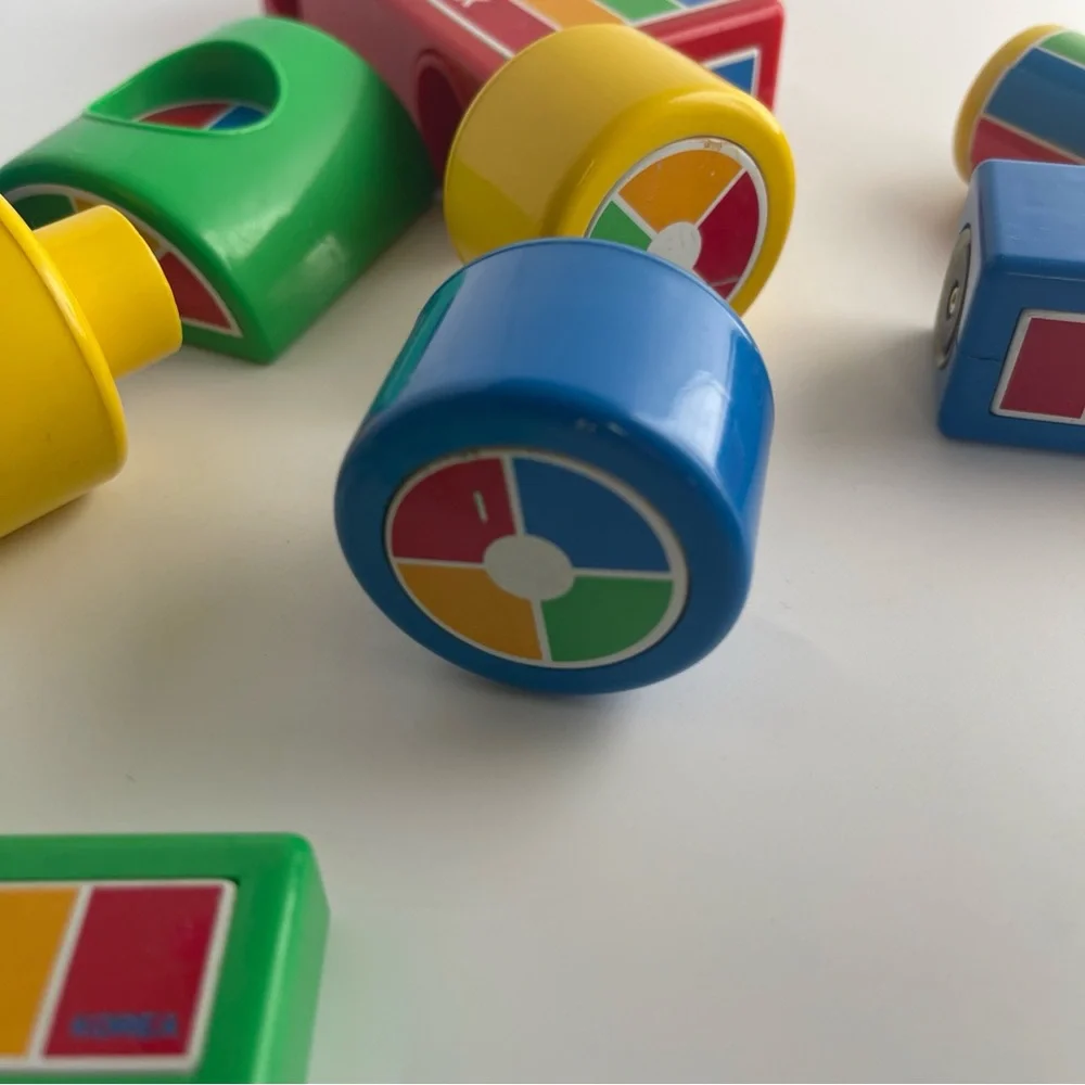 Vintage HILCO Magnetic building blocks set of 14